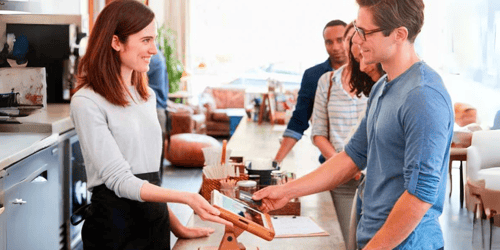¿Qué es la lealtad de clientes? y ¿por qué es importante en mi estrategia?