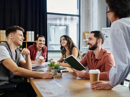 Indicadores de clima laboral: señales que los líderes no deberían ignorar
